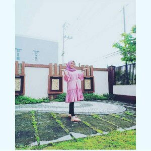 Siti Khasanah/bowo profile icon