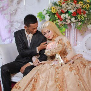 Dwi Jayanti profile icon