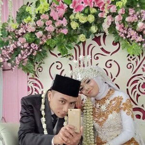 May Fikur profile icon