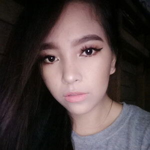 Anna Mariel Pariñas profile icon