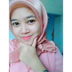 Hesti W S profile icon