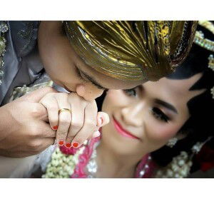 Alini Masrurroh profile icon