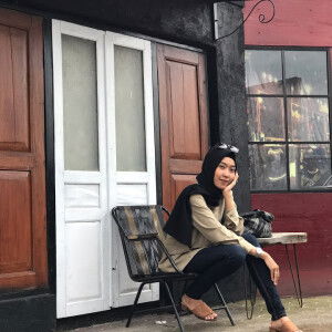 meydhina mulya profile icon