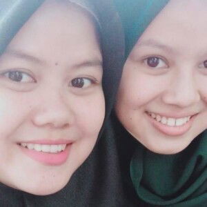 Fitri Yani profile icon