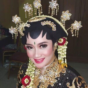 Emma Dulatif profile icon