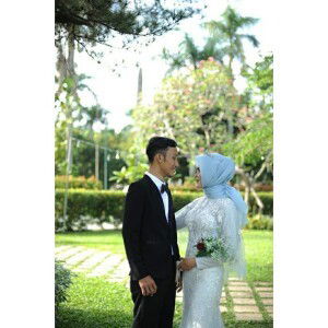 Dewi Oktarina profile icon