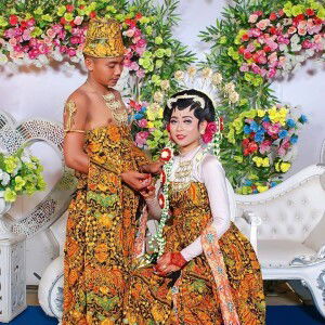 Defi Apriyani profile icon