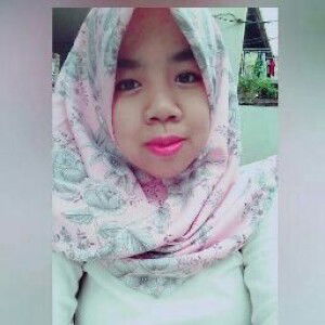 yulia official profile icon