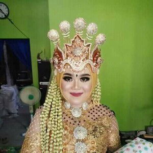 Triyayi Rahma Wati profile icon