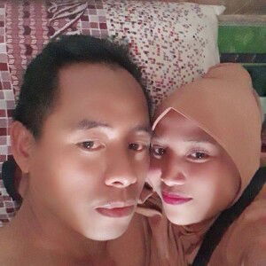 Azezy Lovita profile icon