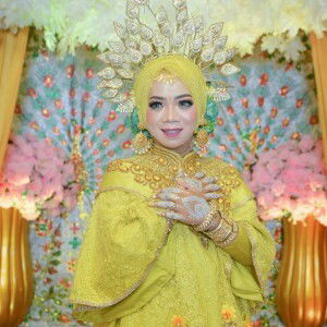 Rhika Yaeni profile icon