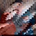 Ana Tutie profile icon