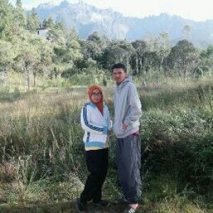 Harizah Ija profile icon