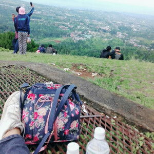 nura badrussalam profile icon