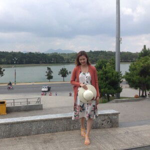 L. H.Liễu profile icon