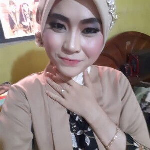 Linda Widiya Putri Pratama profile icon