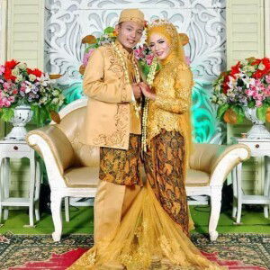 TRyana Isty Khomah profile icon