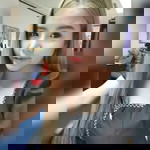 AmMies Ampika profile icon