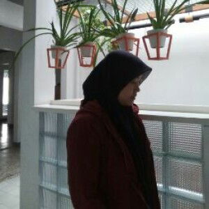 Wahyuni Nur profile icon