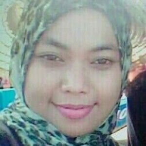 Ria Anggraeni profile icon