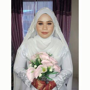 Nur Dieyla profile icon