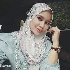 Cik Syuhada profile icon