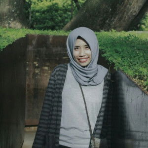 Yasinta Giri profile icon