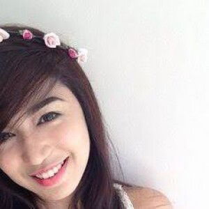 Ella Reyes profile icon