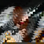 นิสาชล รอดบัวทอง profile icon