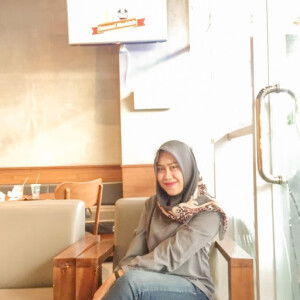 Dewi Isriyantie profile icon