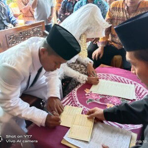 Zahra Safiyul Aeni profile icon