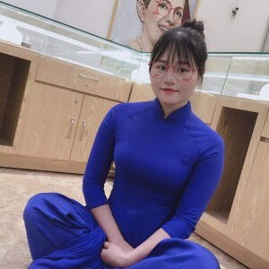 Uyên Trịnh profile icon