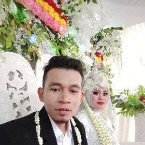 Intan Menyell profile icon
