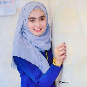 Nabila Che-awang profile icon