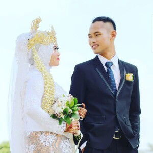 Julii Anisa profile icon