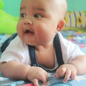 Tutik Rika Rahim profile icon