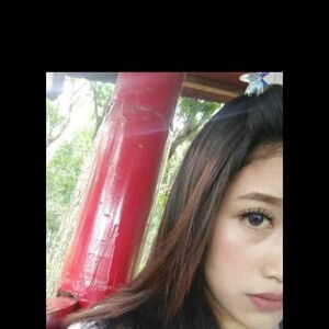 Devita Anggi profile icon