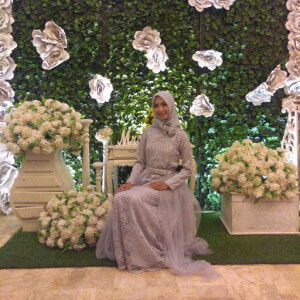 Rie Riz profile icon