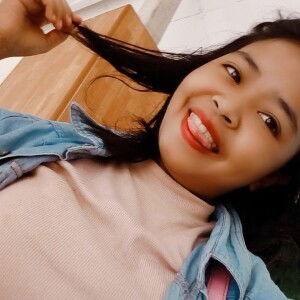 พิณที่มีหัวใจ และเจ็บเป็น profile icon