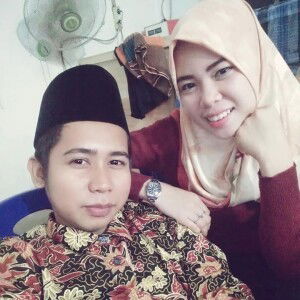 Fitriani profile icon