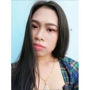 Apinya Ruenthong profile icon