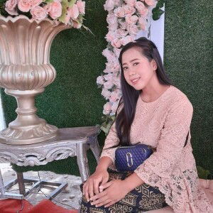 Pratiwii Riyanto profile icon