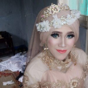 Irna Nong profile icon