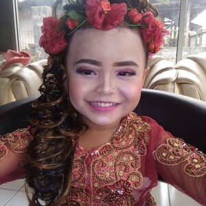 Dessy Mamahna Adila profile icon
