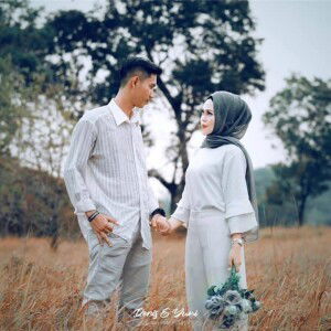 Yuni Riani profile icon