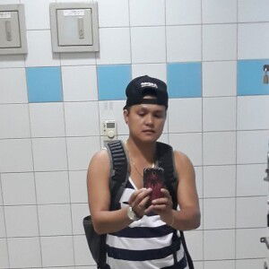 Junive Aquino Dispo profile icon