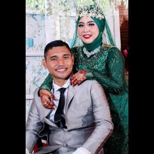 Nopi Yani profile icon