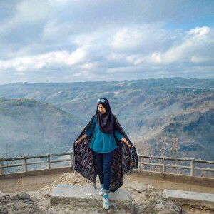 Umi Fathonah profile icon