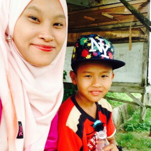 amira abdullah profile icon