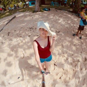 Ariane Lozano profile icon